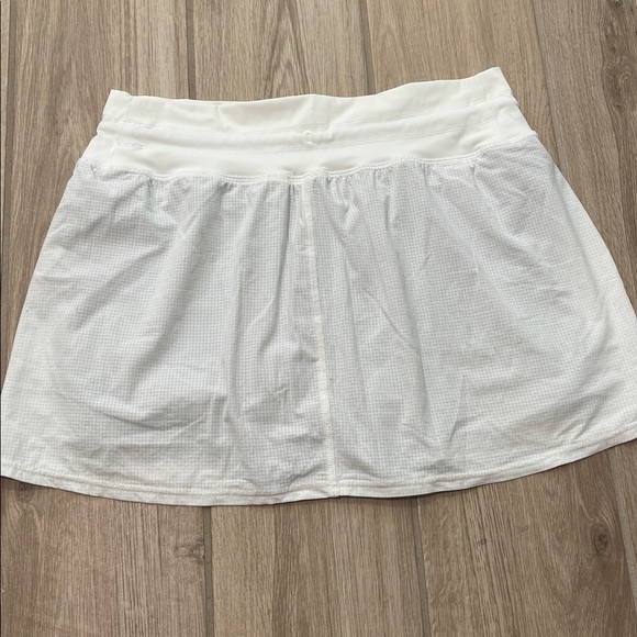 VUORI Seabreeze High Rise Skirt White Sz S VW394 - Picture 2 of 9